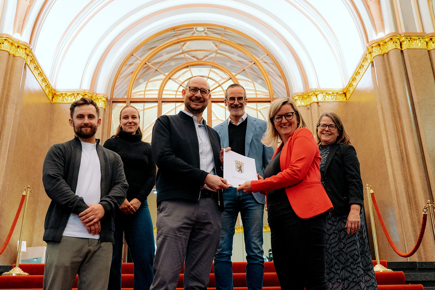 Auszeichnung Augnum und Alchemisten AG durch Martina Klement